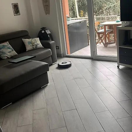 Casa Di Amos Con Parcheggio Privato Lägenhet