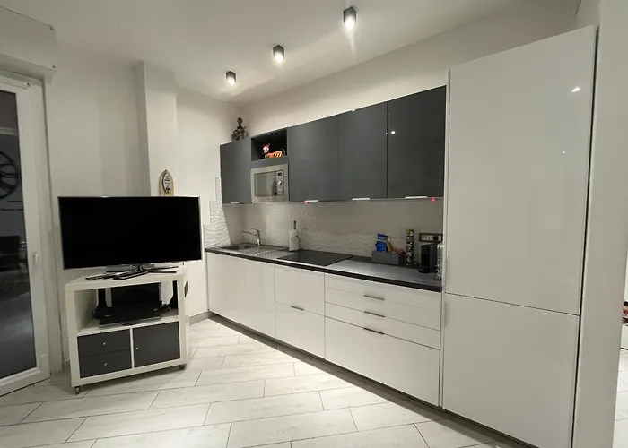Casa Di Amos Con Parcheggio Privato Lägenhet Rapallo