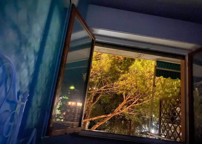 Casa Di Amos Con Parcheggio Privato Lägenhet Rapallo